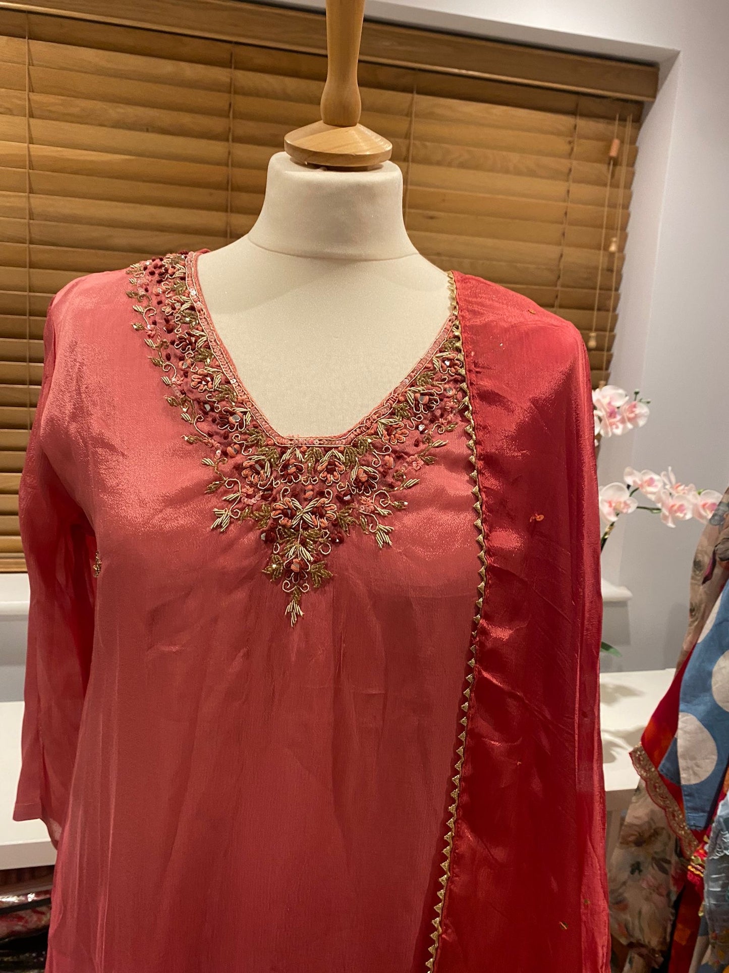 Hand embroidered kurta set