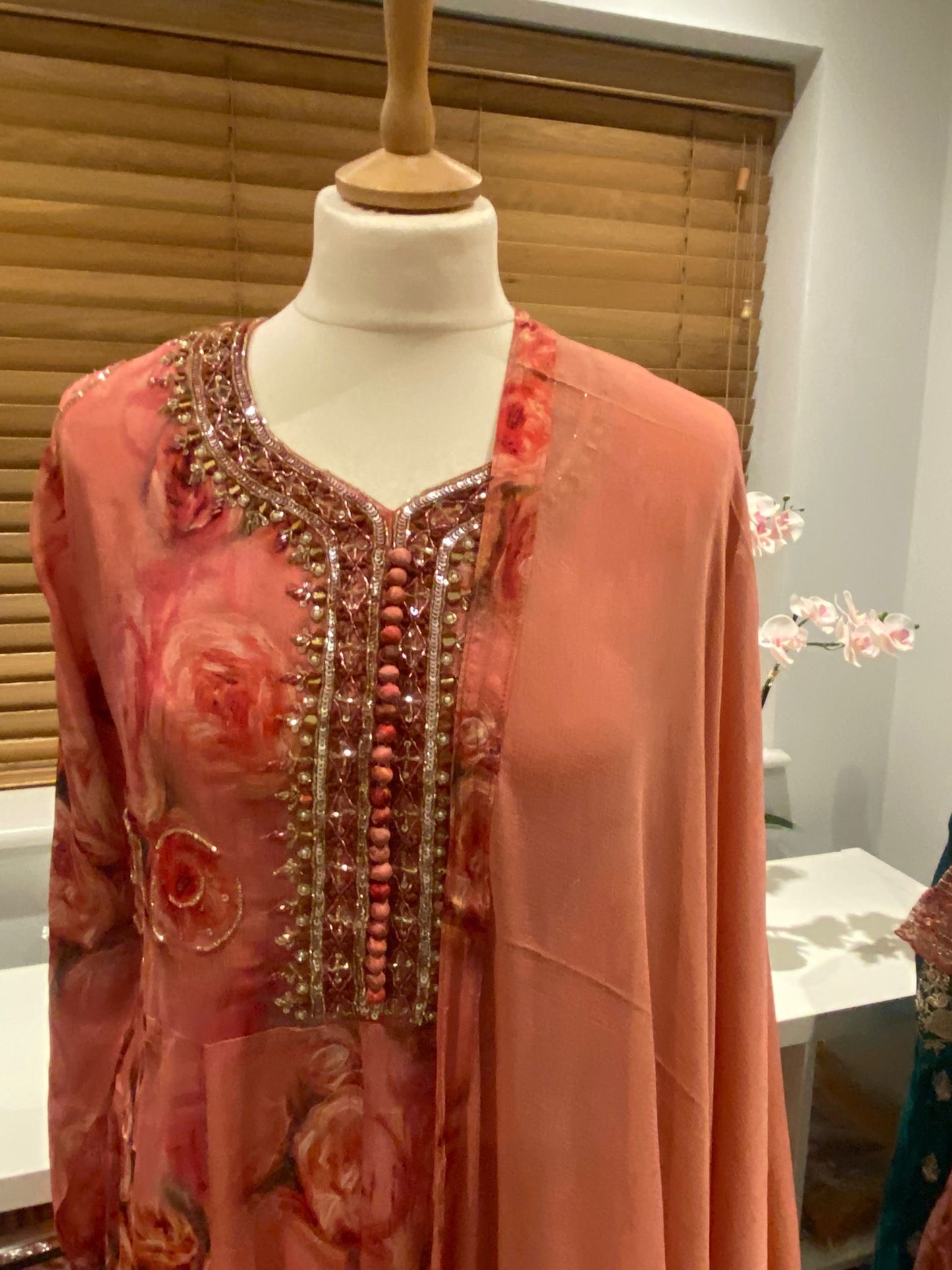 Anarkali style Kurta set