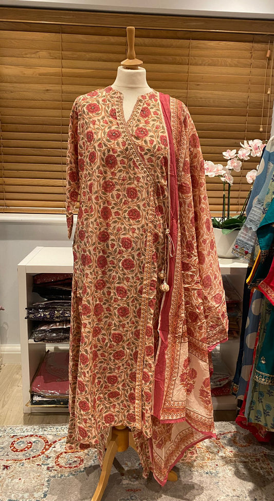 Floral printed Kurta set